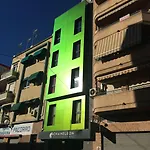 Chameleon Youth Hostel Alicante