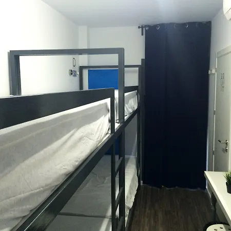 Hostel Chameleon Youth Alicante