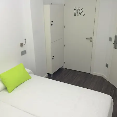 Hostel Chameleon Youth Alicante