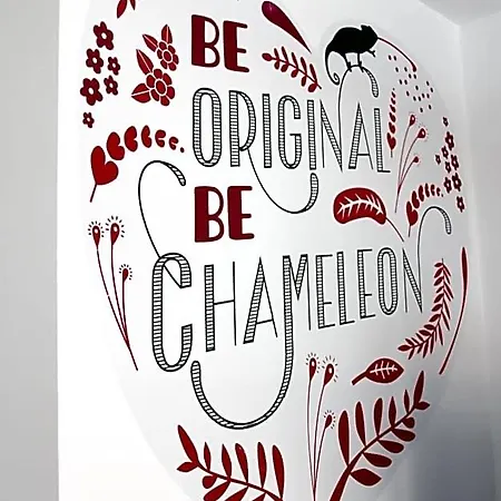 Chameleon Youth אכסניה אליקאנטה