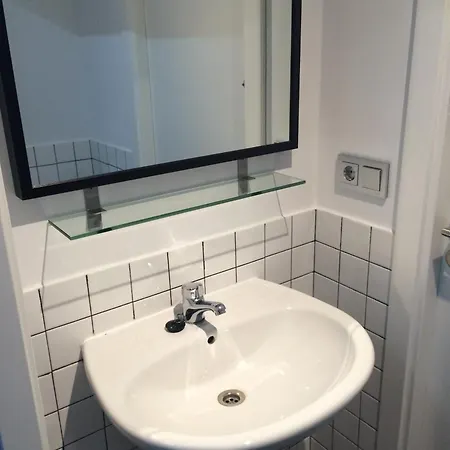 Chameleon Youth Hostel