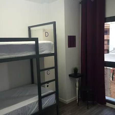 Chameleon Youth Hostel Alicante