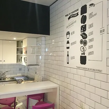 Chameleon Hostal Alicante